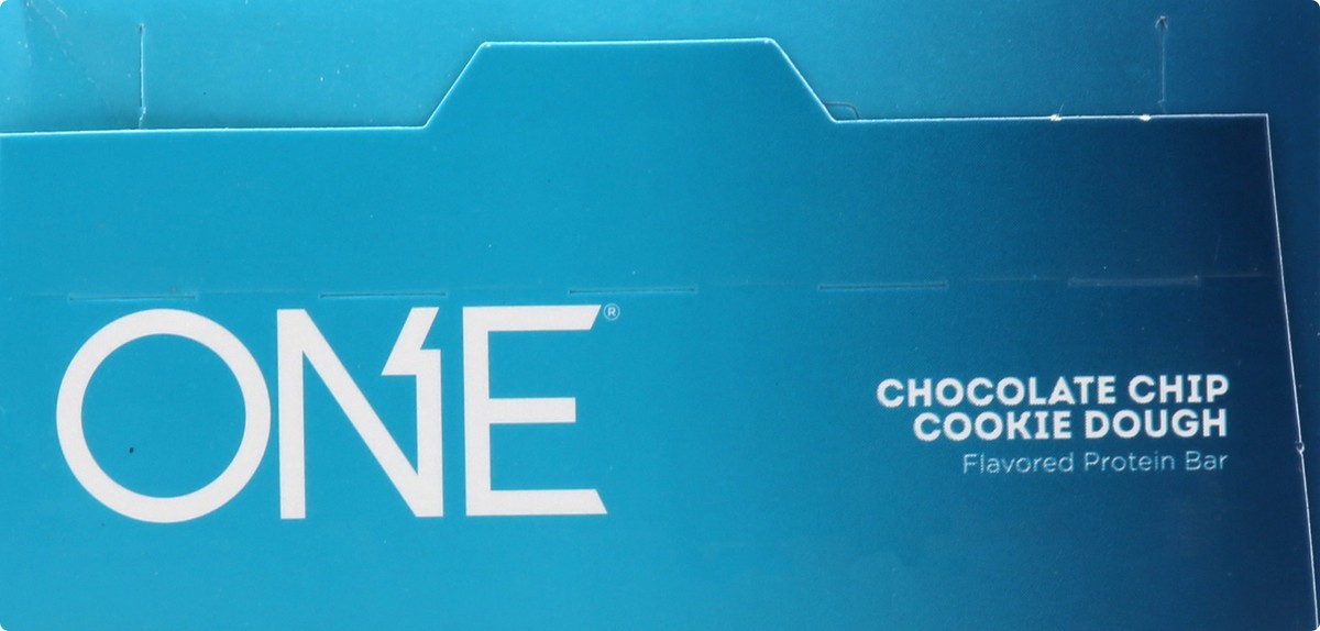 slide 8 of 9, ONE Chocolate Chip Cookie Dough Flavored Protein Bars, 2.12 oz (4 Count), 4 ct; 2.12 oz