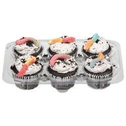 Harris Teeter Dirt Worm Cookies & Cream Cupcakes