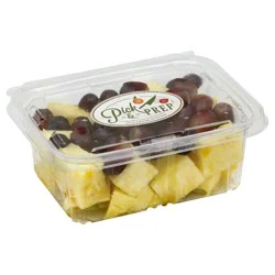 Pick & Prep Pineapple With Red Grapes