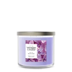 Yankee Candle 3 Wick Candle Jar, Scented Candle with up to 40 Hours of Burn Time, Premium Plant Wax Blend for Consistent Long Lasting Scent from First to Last Burn, Lilac Blossoms