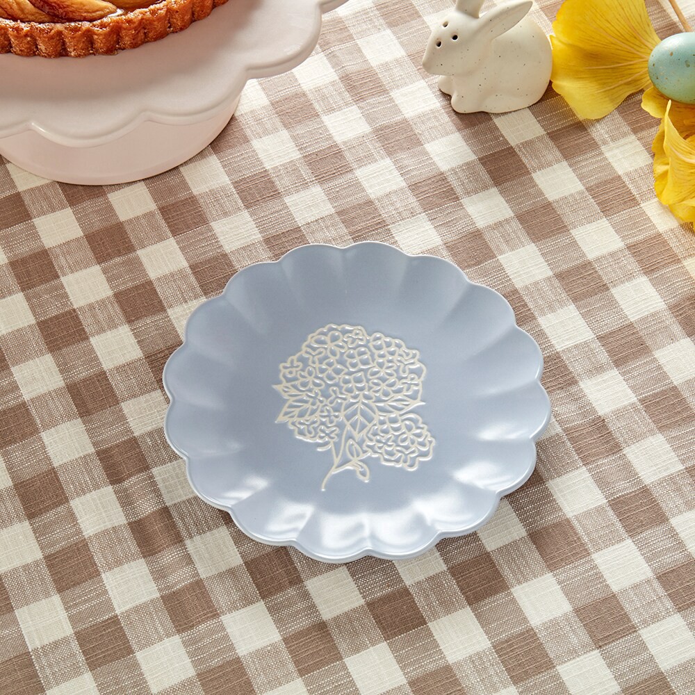 slide 3 of 4, SDS for HD Designs Scalloped Dessert Plate – Hydrangea, 7 in