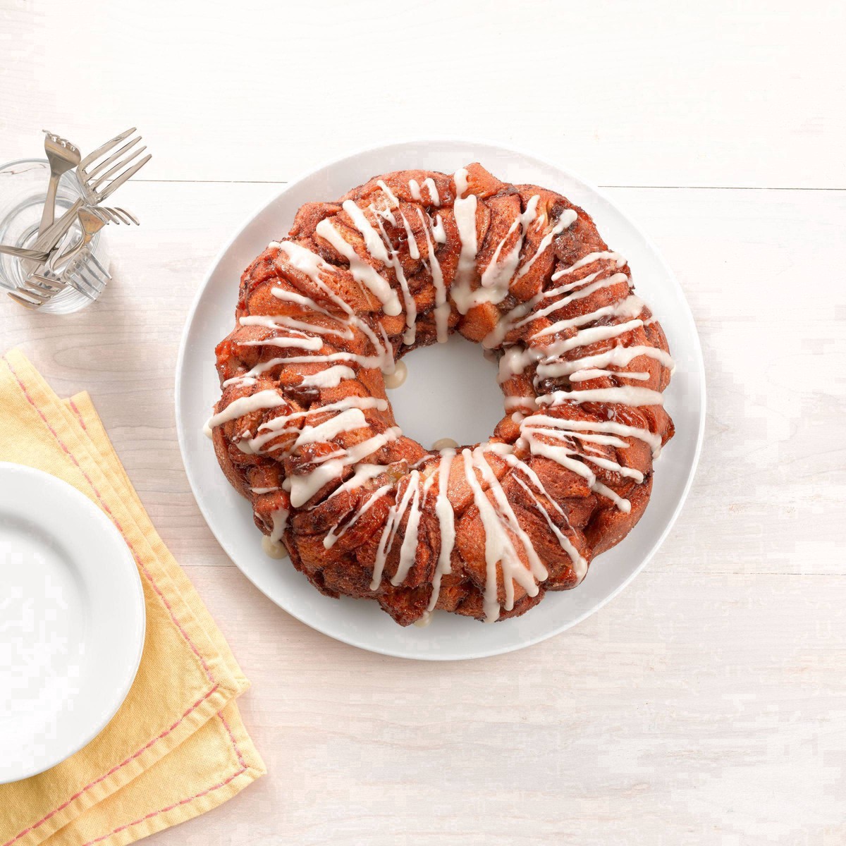 slide 30 of 143, Annie's Organic Cinnamon Rolls with Icing, Refrigerated Dough, 5 Rolls, 17.5 oz, 5 ct