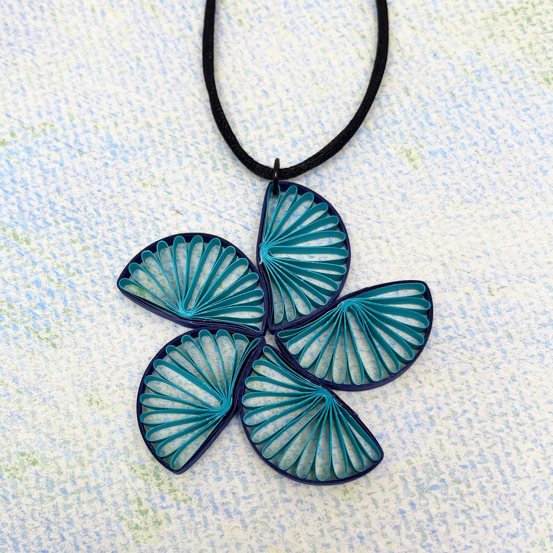 slide 5 of 6, Quilled Creations Husking Board, 4 in x 4 in