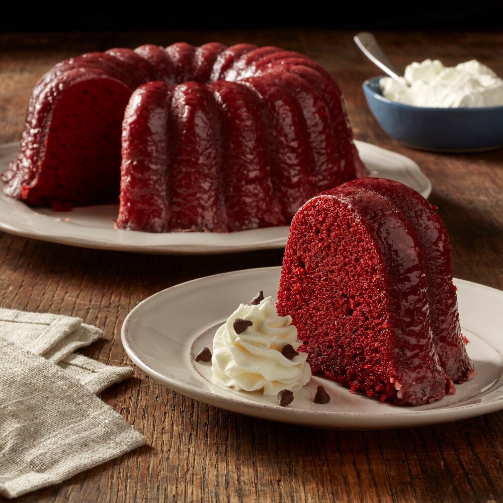 slide 4 of 5, Bakery Fresh Goodness Red Velvet Bundt Cake, 33 oz