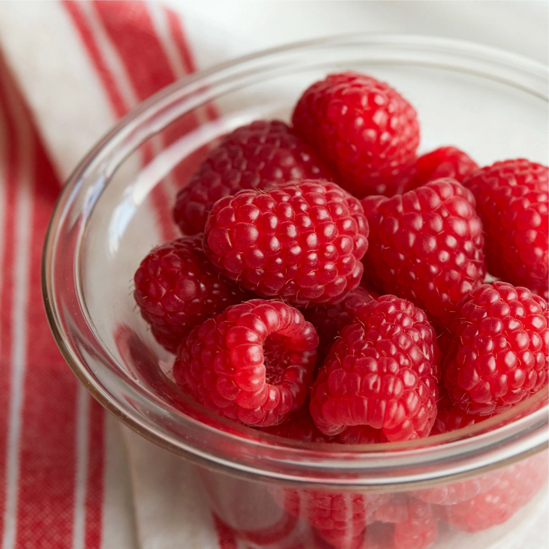 slide 2 of 6, Driscoll's Raspberries, Fresh Berries, Conventional, 9 oz., 9 oz