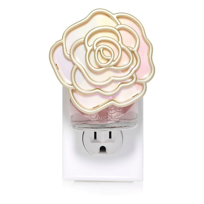 slide 1 of 1, Yankee Candle ScentPlug Deluxe Rose Base - Blush Gold, 1 ct