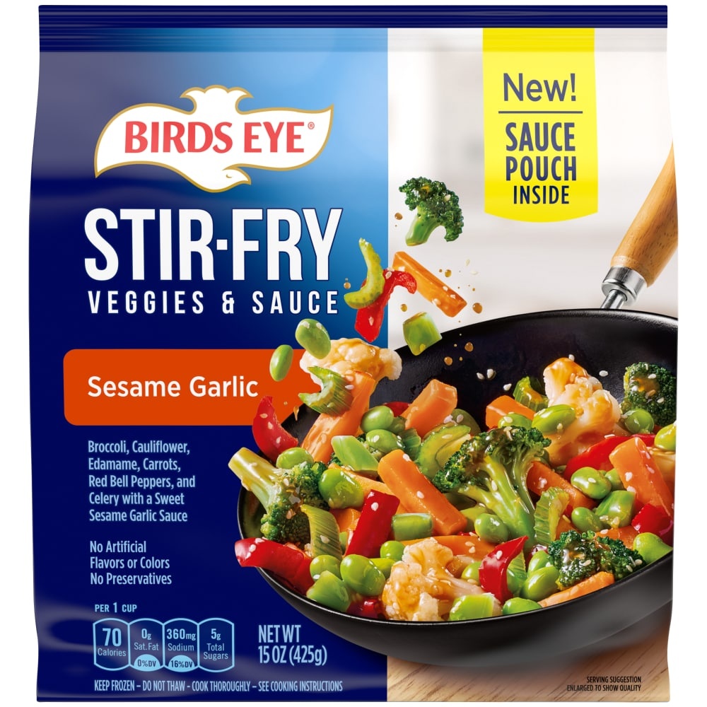 slide 1 of 1, Birds Eye Sesame and Garlic Frozen Stir Fry Veggies and Sauce, Frozen Vegetables, 15 OZ Bag, 15 oz