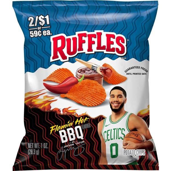 slide 1 of 1, Ruffles Potato Chips, Flamin' Hot Bbq Flavored, 1 oz