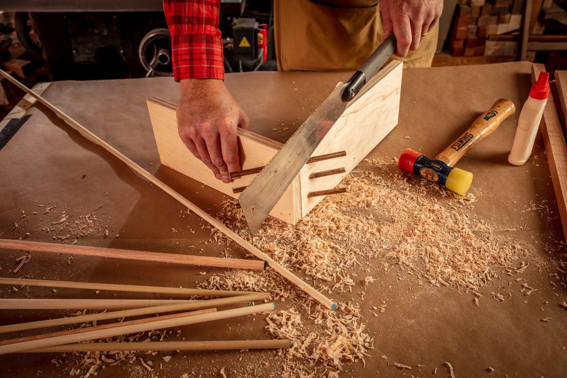 slide 6 of 6, Madison Mill 0.75-in dia x 36-in L Round Oak Dowels, 1 ct