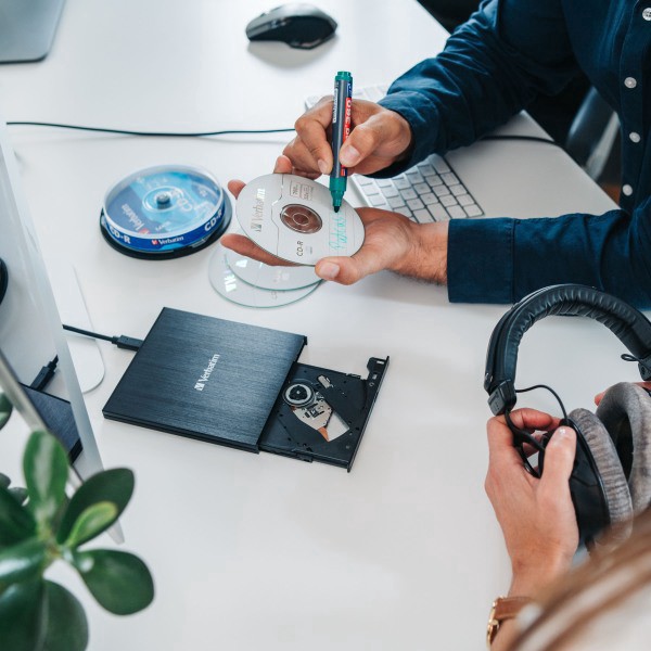 slide 7 of 9, Verbatim External Slimline Blu-Ray Writer, 1 ct