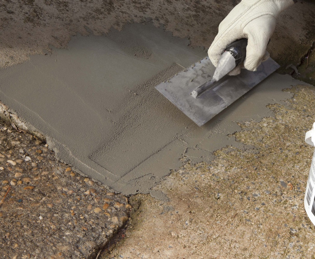 slide 4 of 5, Sakrete Top N Bond 20-lb Resurfacer, 1 ct