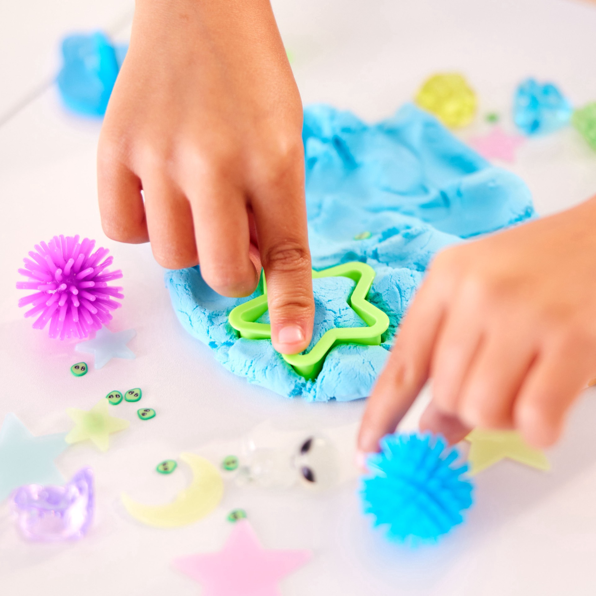 slide 4 of 13, Faber-Castell Creativity For Kids Outer Space Sensory Pack, 1 ct