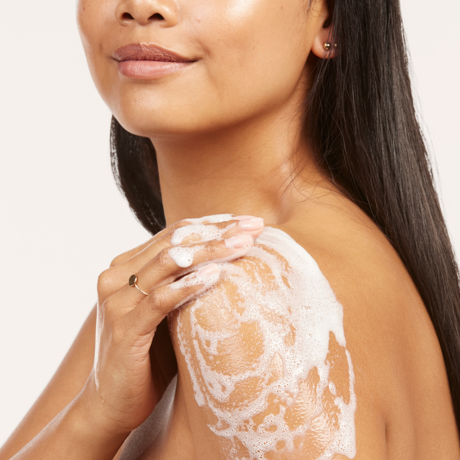 slide 2 of 7, Olay Super Serum Body Wash for Extra Dry Skin, 18.5 fl oz, Serum Complex for Luminous Skin, 18.50 fl oz