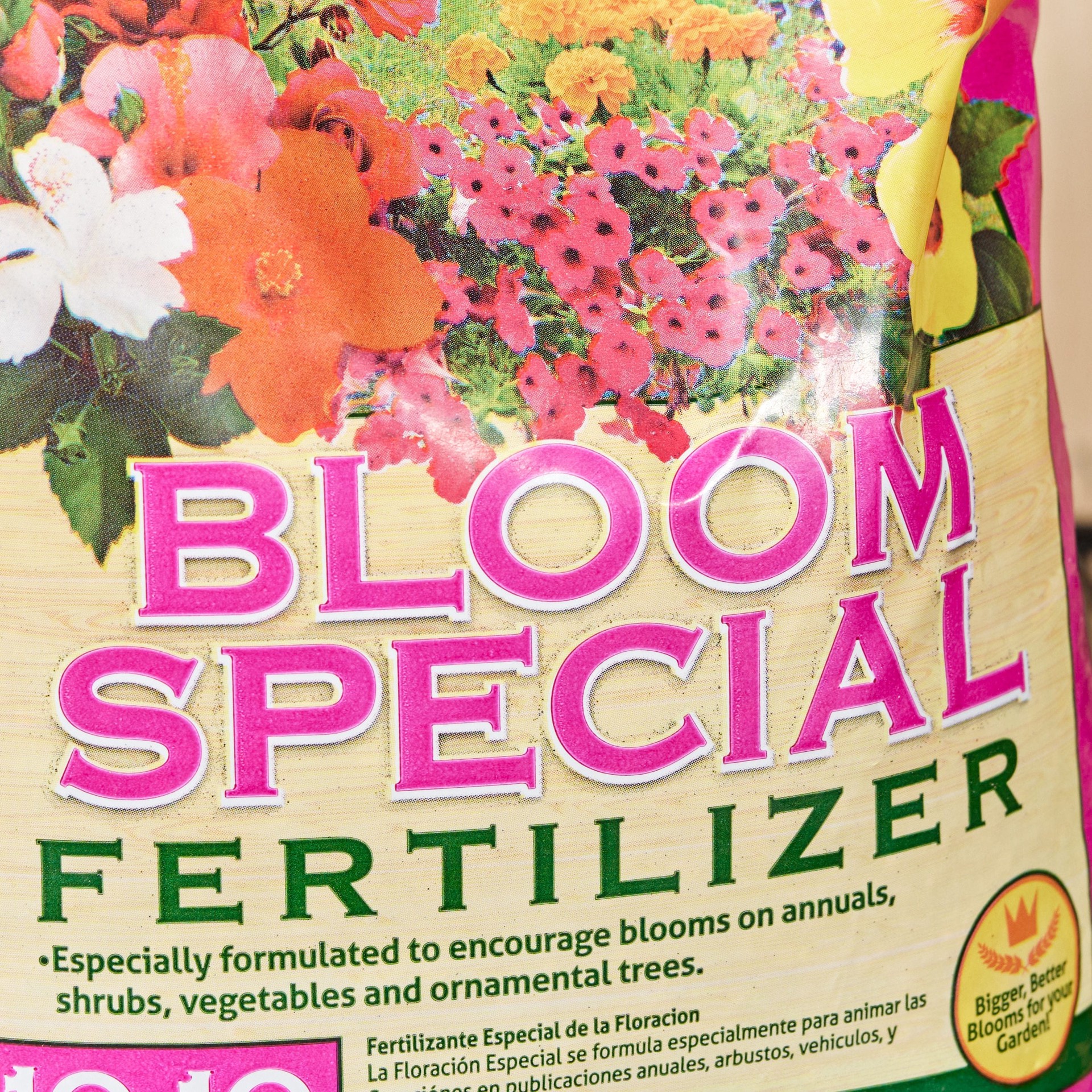 slide 2 of 6, Sunniland 2-10-10 Flower Food (5-lb), 1 ct