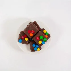 Chuckanut Bakers™ M&M's Dipped Cheesecake Bites