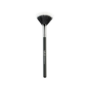 slide 1 of 1, MUA Fan Brush, 1 ct