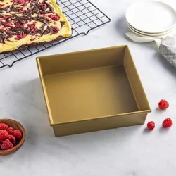 Hy-Vee Seasons Gold Nonstick 9 In. Square Baking Pan