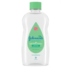 Johnson's Oil, Mineral Oil with Aloe Vera & Vitamin E helps to Prevent Moisture Loss, Soothing, Moisturizing Baby Massage Oil, 14 fl. oz