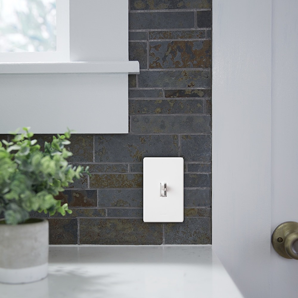 slide 2 of 6, Lutron Fassada 1 -Gang Standard Size Gloss White Plastic Indoor Screwless Toggle Wall Plate, 1 ct