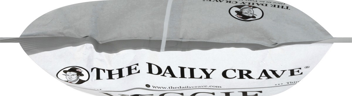 slide 2 of 5, The Daily Crave Veggie Chips, 1 ct