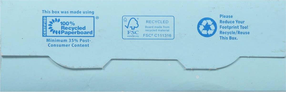 slide 5 of 9, Airly Cheddar Oat Crackers, 7.5 oz