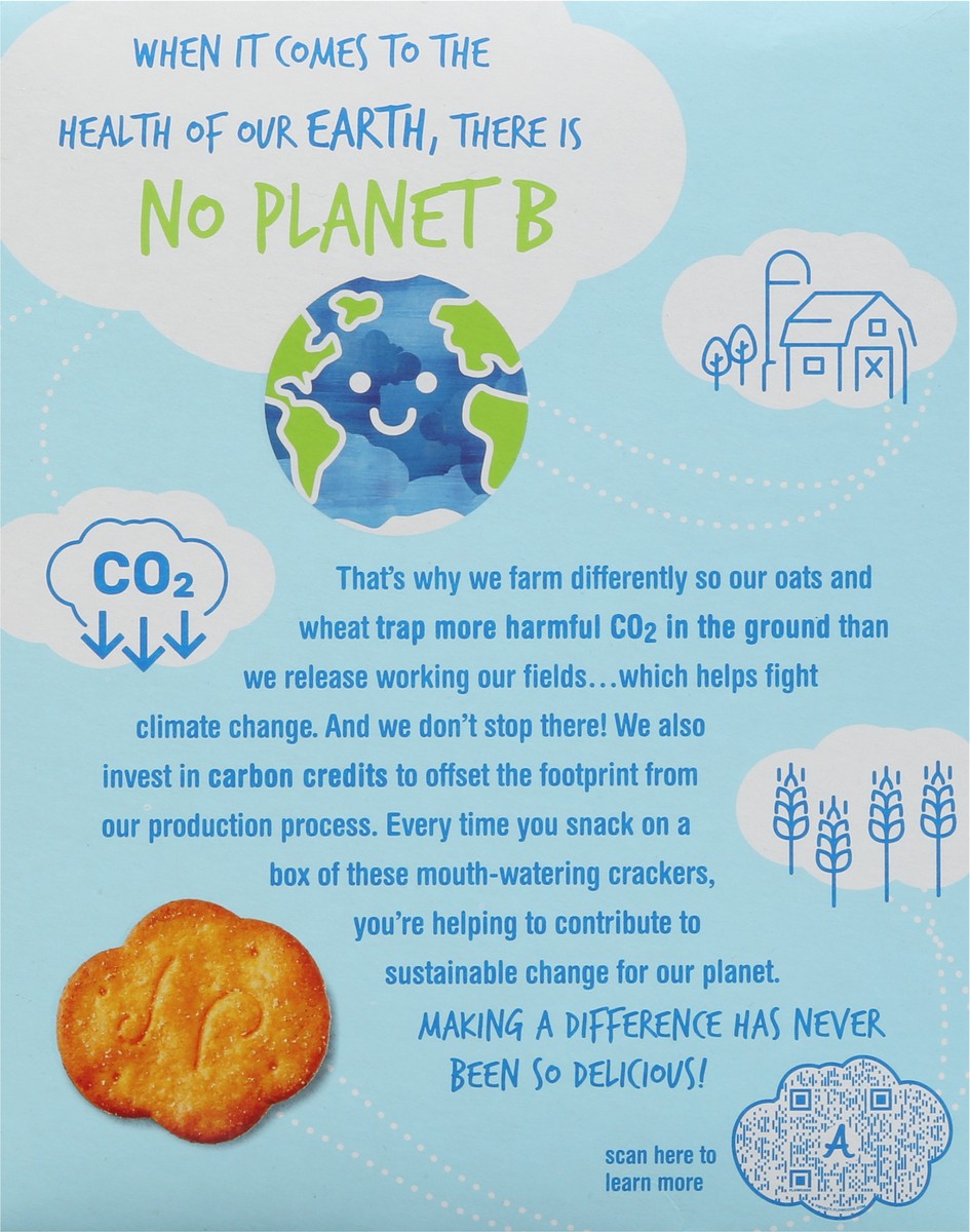 slide 9 of 9, Airly Cheddar Oat Crackers, 7.5 oz