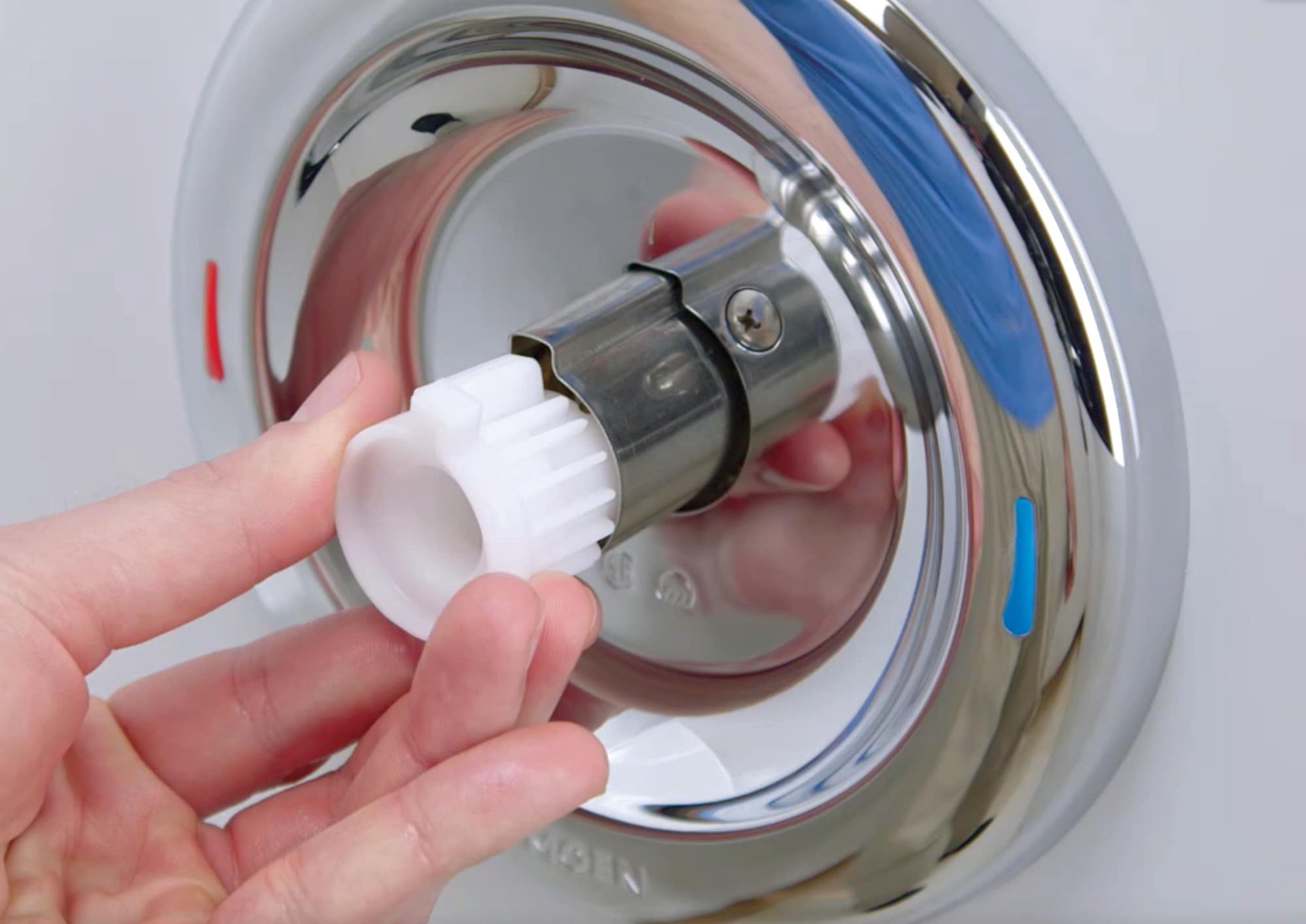 slide 6 of 6, Moen 1 -Handle Brass and plastic Tub/Shower Valve Cartridge for Moen, 1 ct