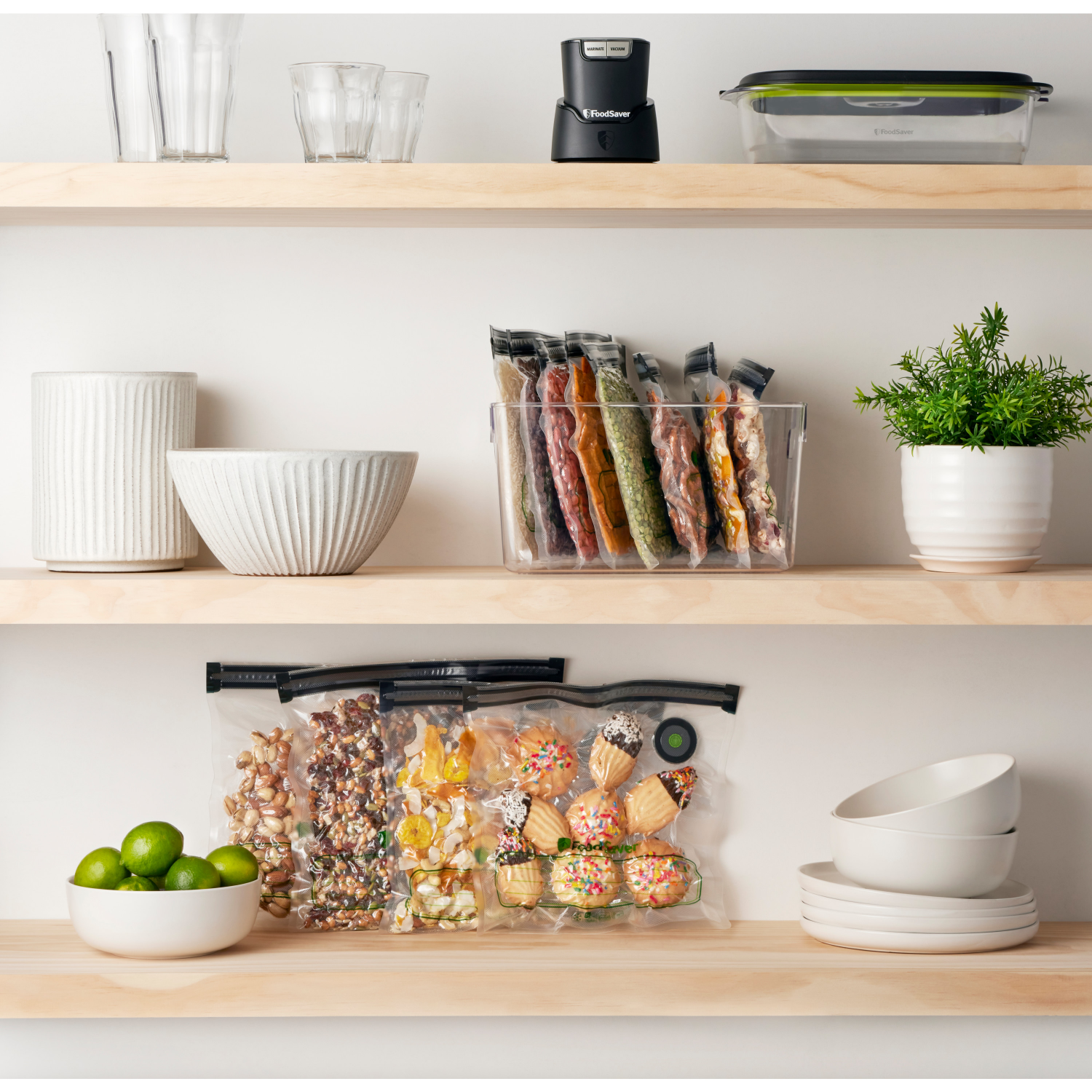 slide 2 of 4, FoodSaver Reusable Quart Vacuum Zipper Bags, for Use with FoodSaver Handheld Vacuum Sealers, 10 ct