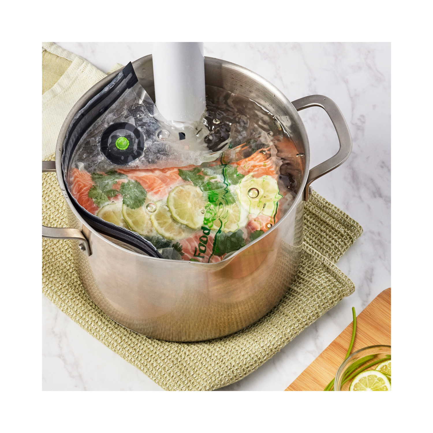 slide 3 of 4, FoodSaver Reusable Quart Vacuum Zipper Bags, for Use with FoodSaver Handheld Vacuum Sealers, 10 ct