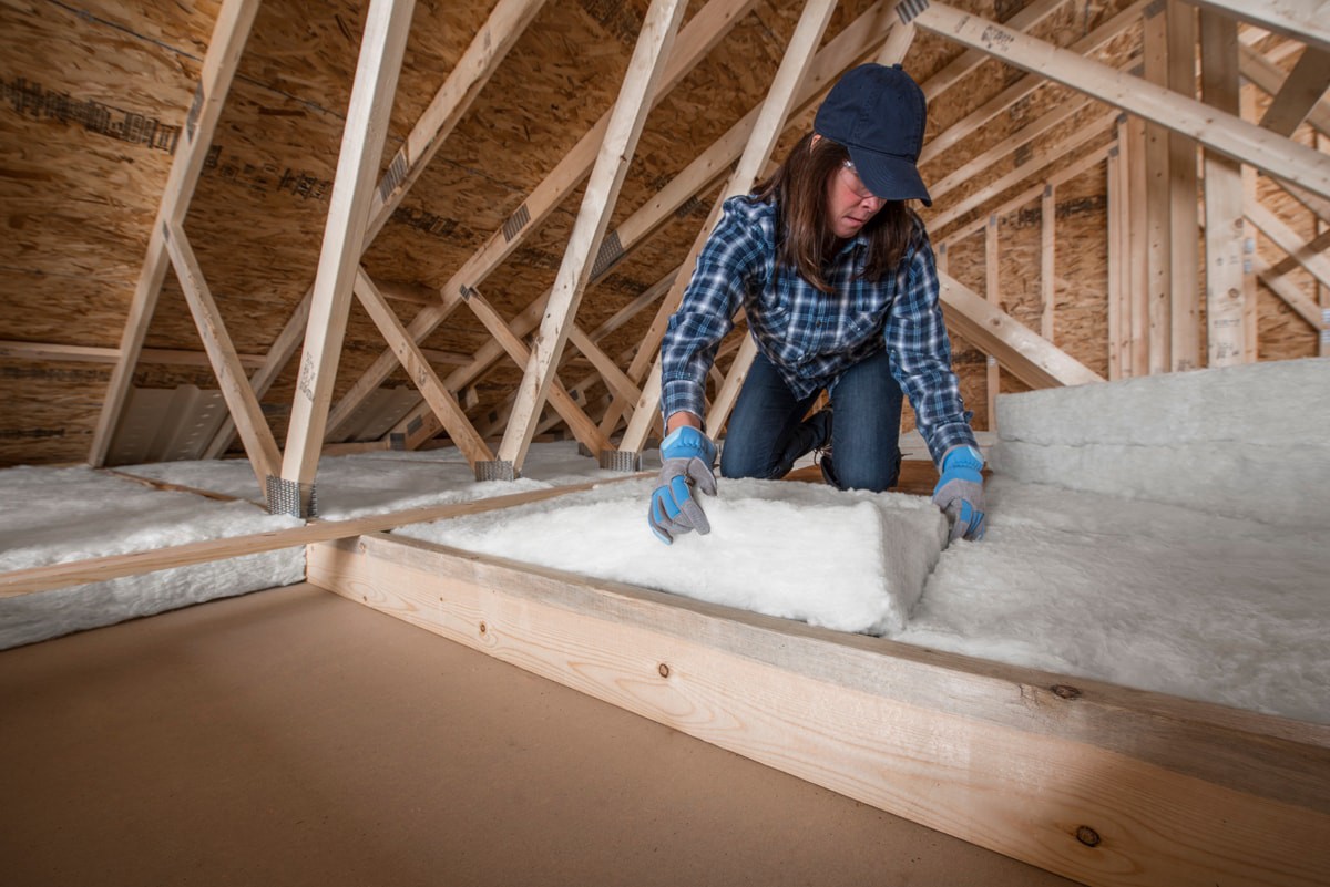 slide 4 of 6, Johns Manville R- 30 Attic Unfaced Fiberglass Batt Insulation 58.66-sq ft ( 16-in W x 48-in L), 1 ct