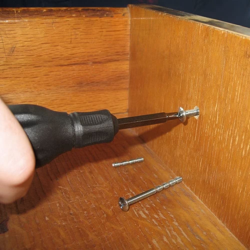 slide 4 of 4, Hillman #8 - 32 x 2-in Phillips/Slotted combination -Drive Machine screws ( 8 -Count ), 1 ct