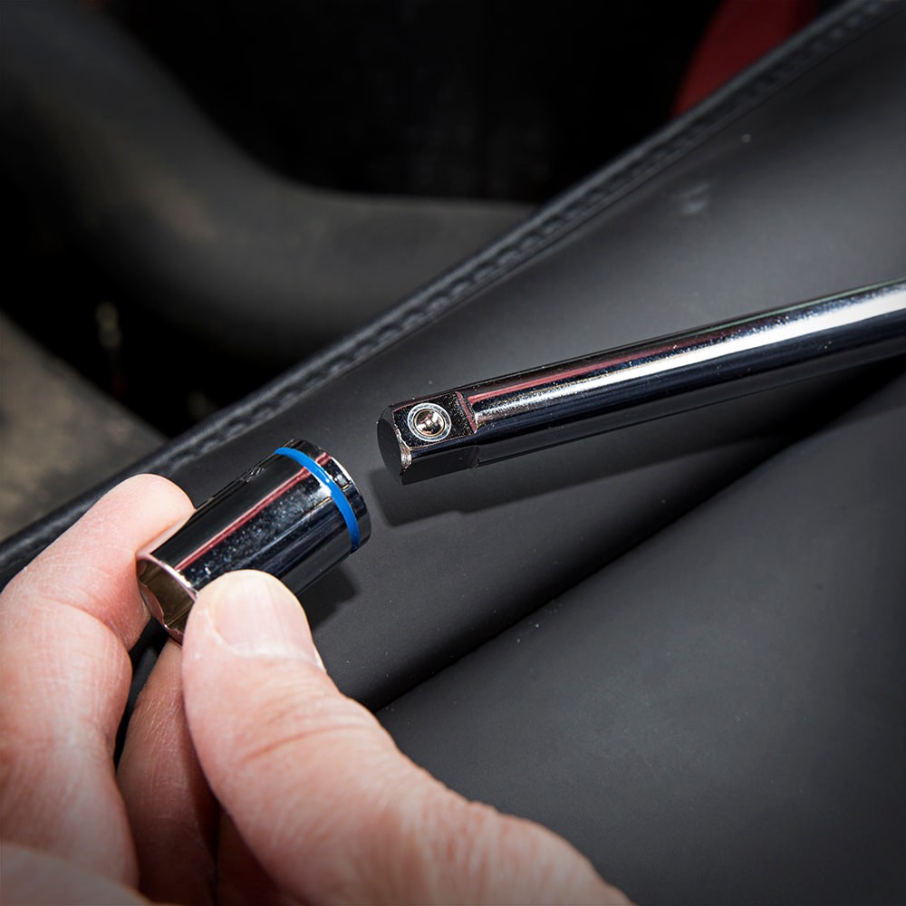 slide 5 of 6, Kobalt 3/8-in Drive 20-in Socket Extension, 1 ct