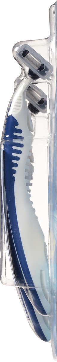 slide 7 of 9, BiC Easy Rinse Men's 4-Blade Disposable Razors - 2ct, 1 ct