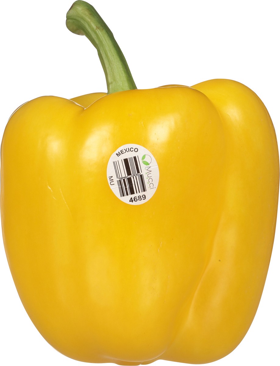 slide 3 of 11, Mucci Farms Yellow Bell Pepper XL-L 1 ea, 1 ct