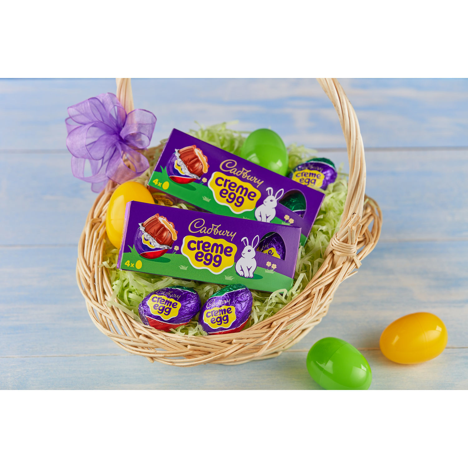 slide 2 of 8, Cadbury Crème Egg Milk Chocolate Eggs - 4-1.2 oz, 4.8 oz (4 ct)