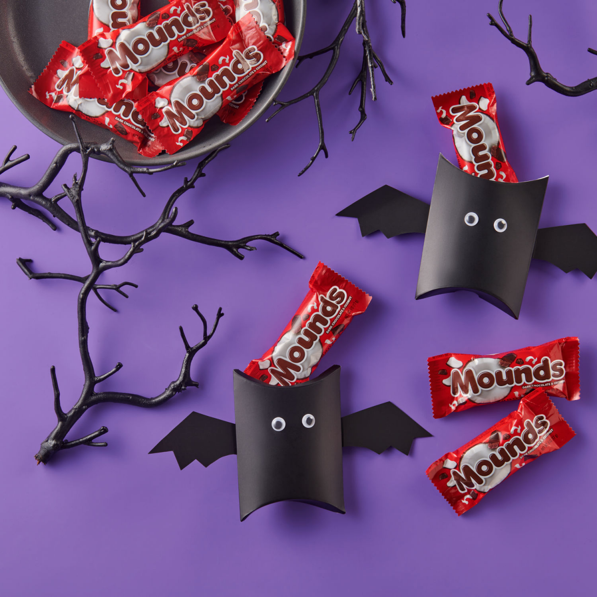 slide 2 of 7, MOUNDS Dark Chocolate and Coconut Snack Size, Candy Bag, 11.3 oz, 11.3 oz