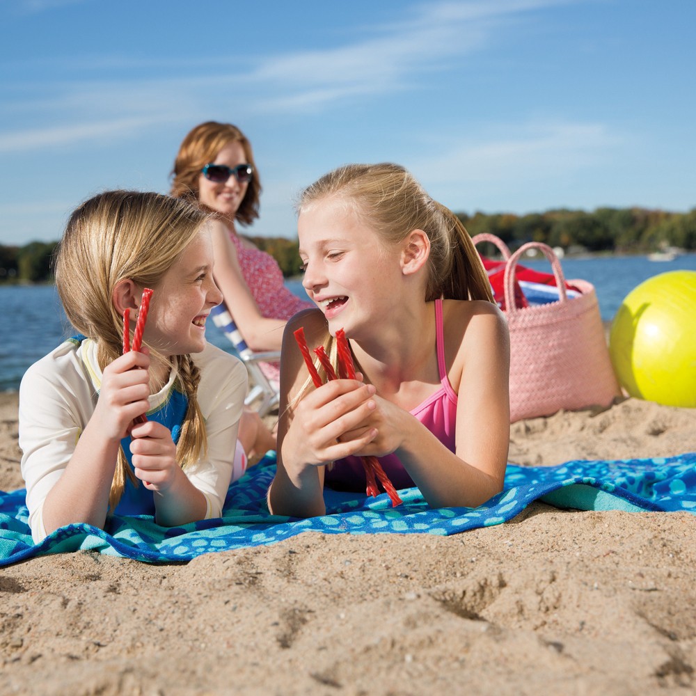 slide 3 of 7, Twizzlers Candy, Strawberry Flavor, 32 oz