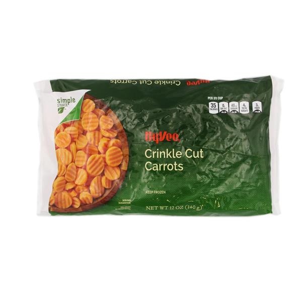 slide 1 of 1, Hy-Vee Crinkle Cut Carrots, 12 oz