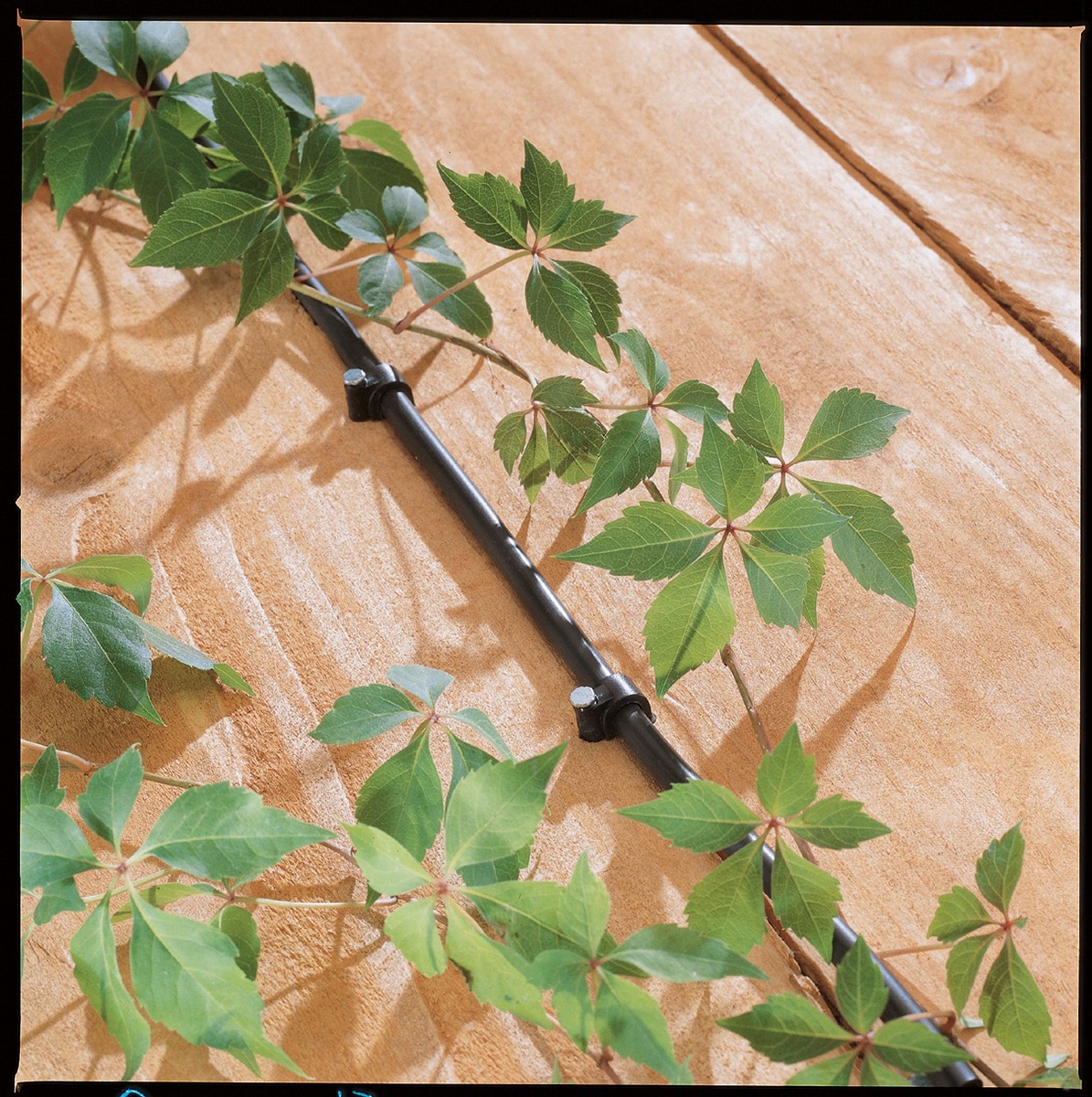 slide 2 of 2, Orbit Drip Irrigation Tubing Strap 20 -Pack, 1 ct