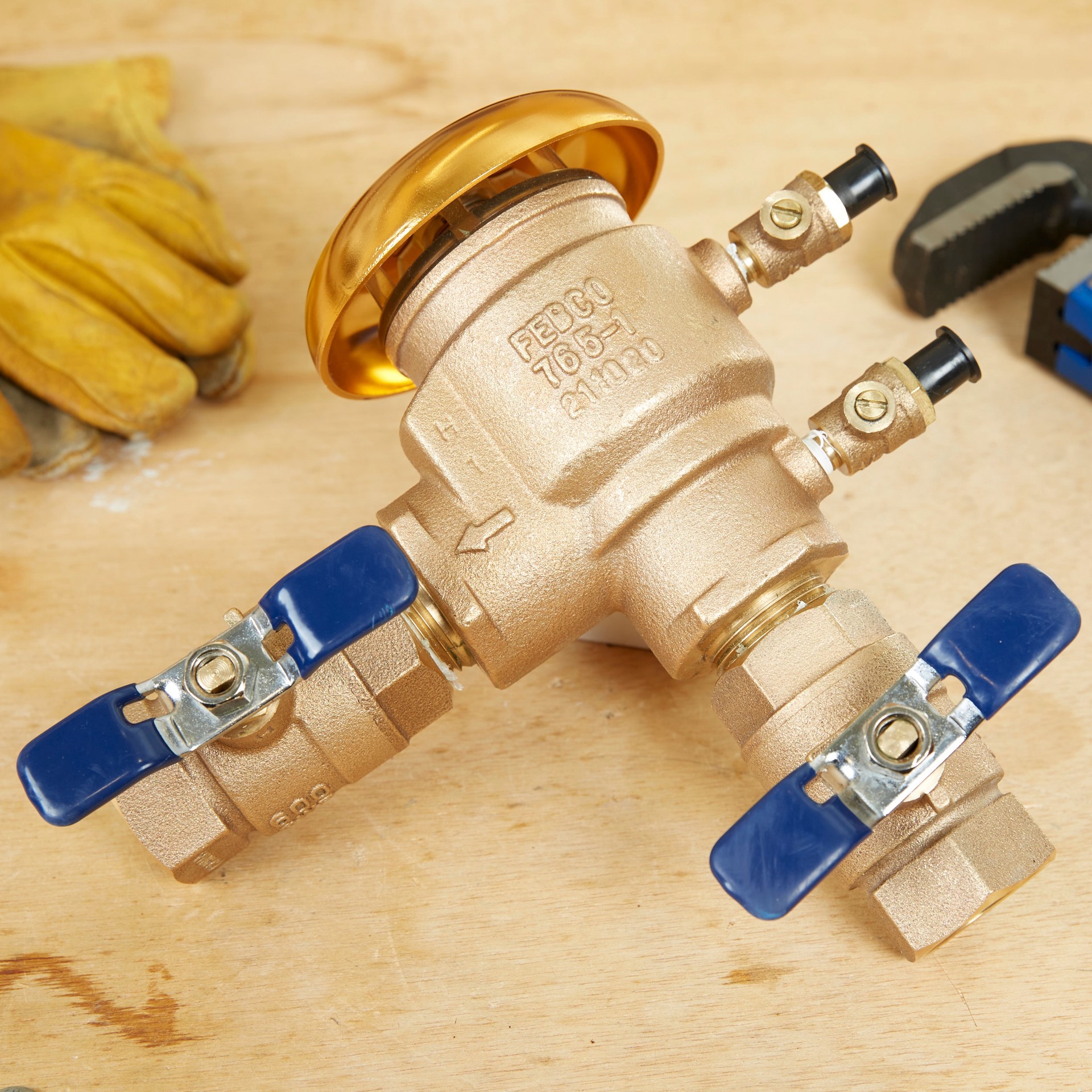 slide 5 of 6, FEBCO 1-in Bronze FNPT Pressure vacuum breaker, 1 ct