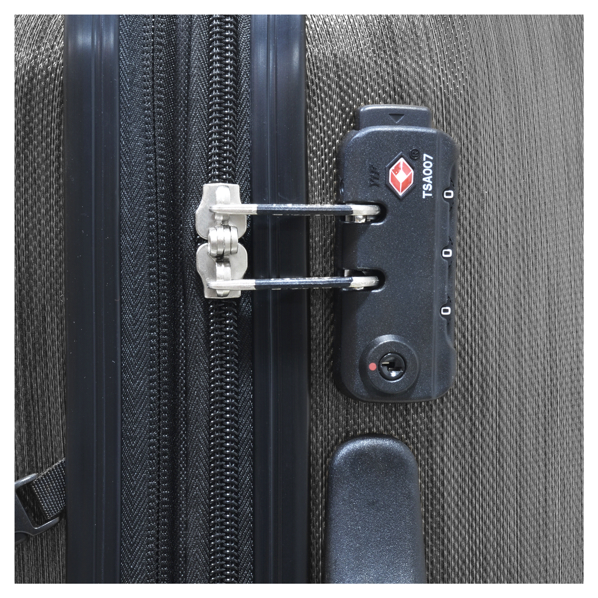 Olympia 2025 aerolite luggage