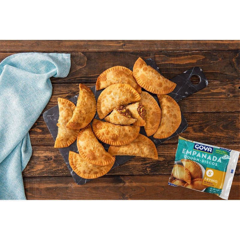 slide 3 of 4, Goya Frozen Disco Dough - 14oz, 14 oz