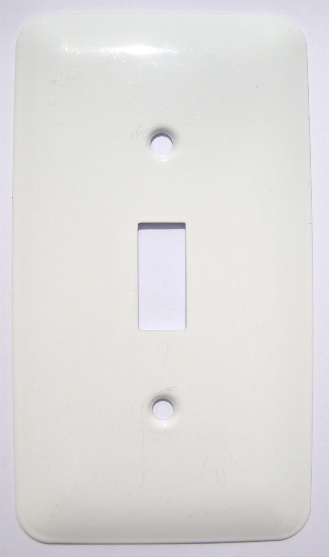 slide 1 of 1, Mulberry 1 -Gang Midsize Size White Steel Indoor Toggle Wall Plate, 1 ct