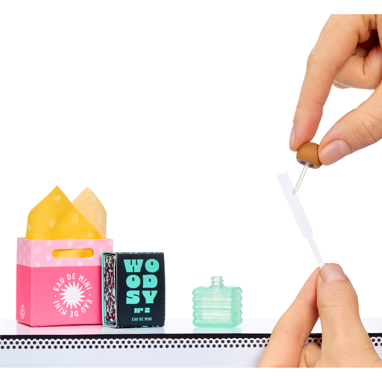 slide 3 of 6, MGA's Miniverse - Make It Mini Fragrances, 1 ct