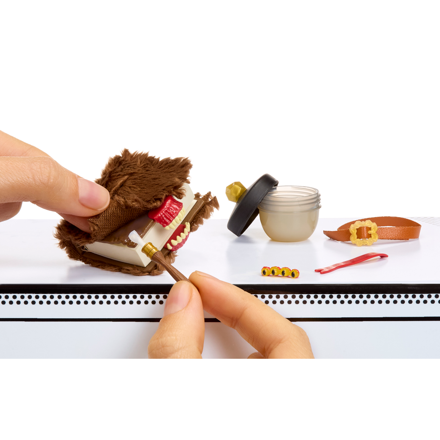 slide 5 of 8, MGA's Miniverse - Make It Mini Harry Potter Hogwarts, 1 ct