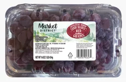 Market District Premium Red Seedless Grapes, Limited Edition, Candy Hearts