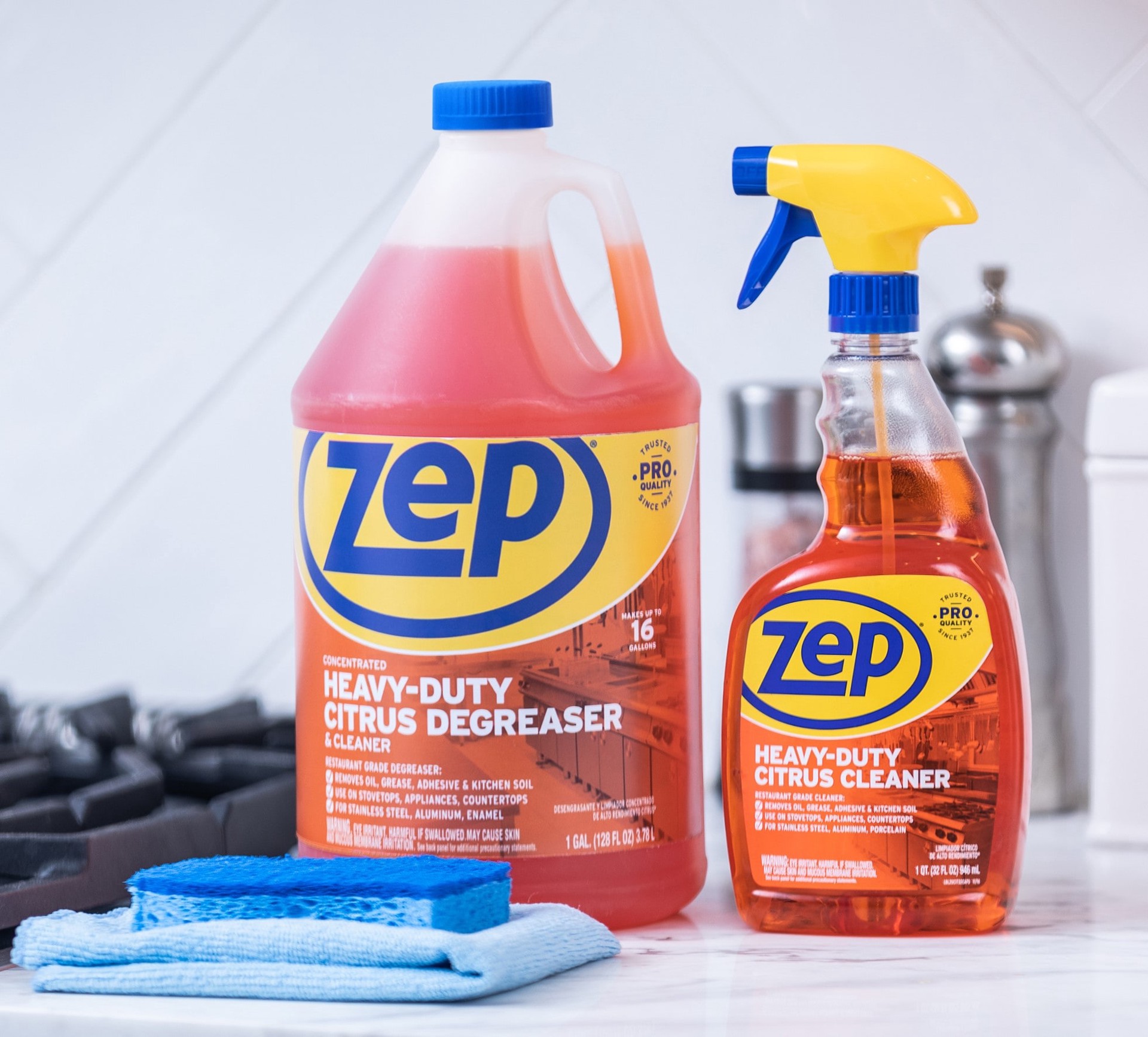 slide 3 of 6, Zep Concentrated Heavy-Duty Citrus 128 -fl oz Degreaser, 1 ct