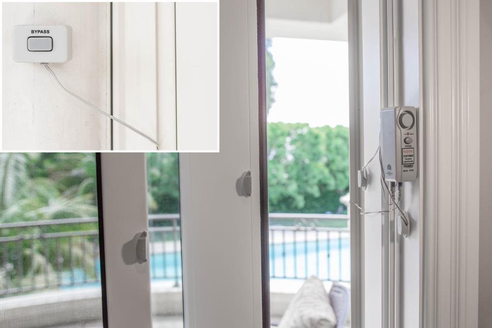slide 3 of 6, TECHKO Pool entry gate alarm, 1 ct
