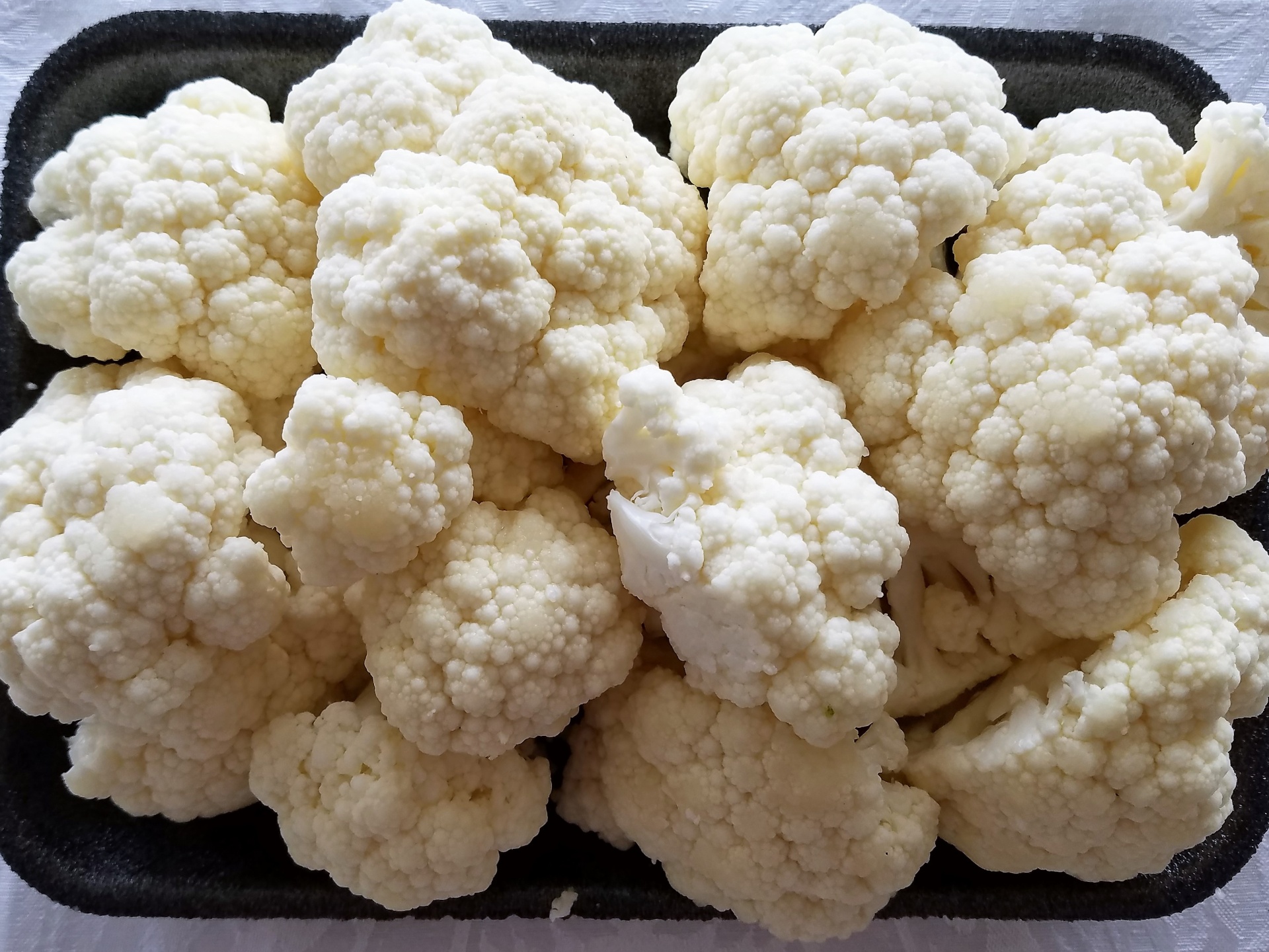 slide 1 of 1, Cauliflower, per lb