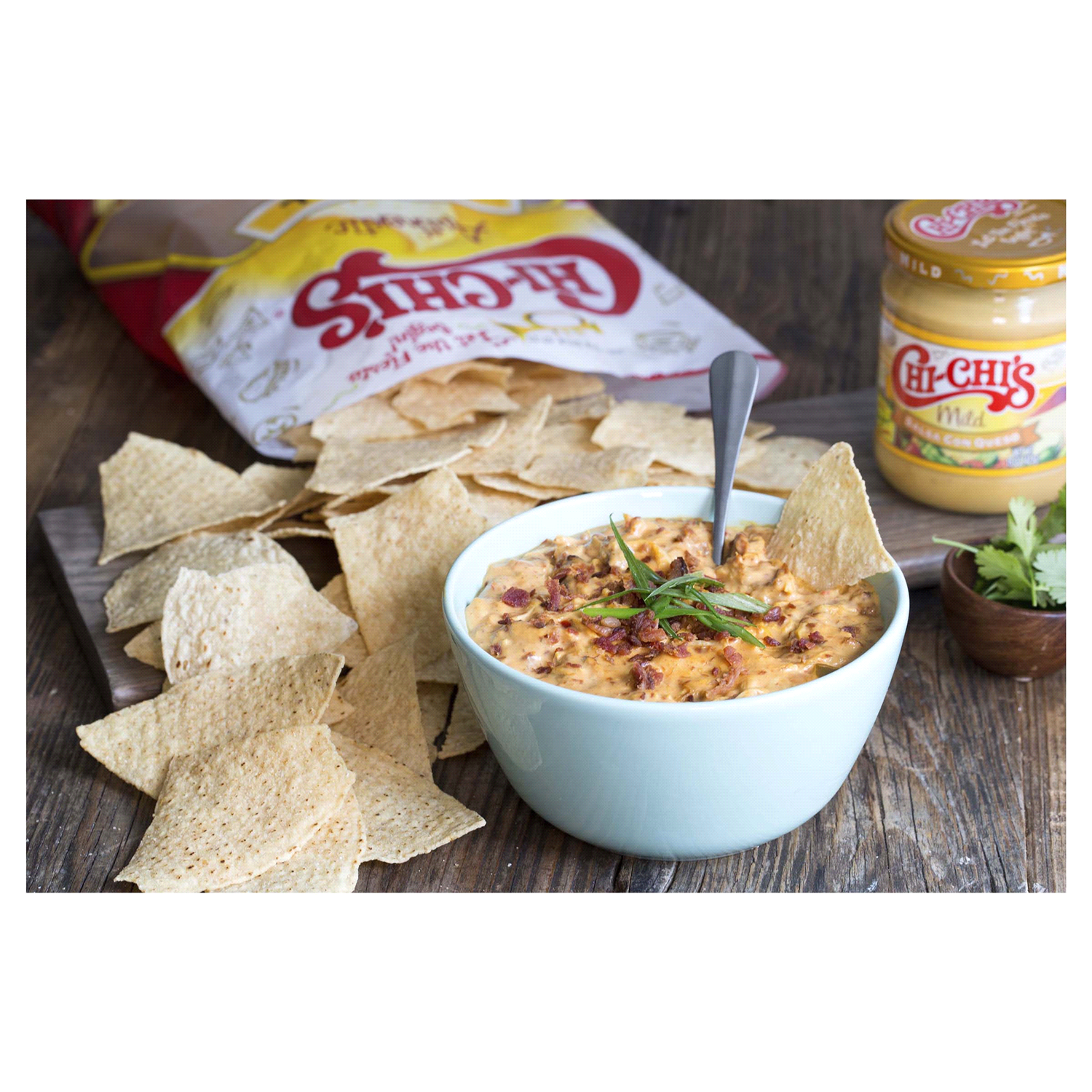 slide 5 of 5, CHI-CHI'S Salsa Con Queso Mild, 15 oz